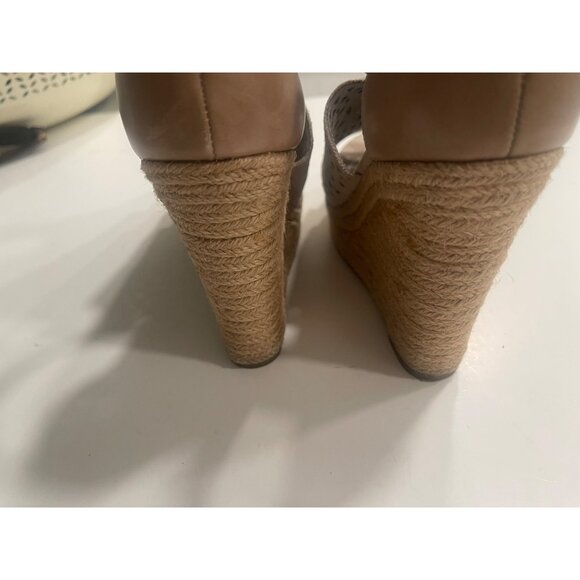 Marc Fisher Hasina Perforated Wedge Tan  Sz US 7 - Picture 6 of 10